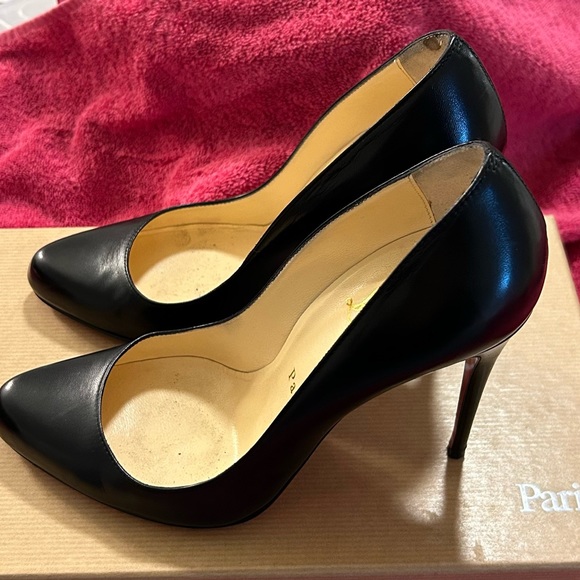 Black leather Christian Louboutin 4” heels. - Picture 3 of 11